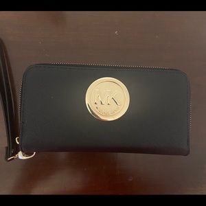Black wallet
